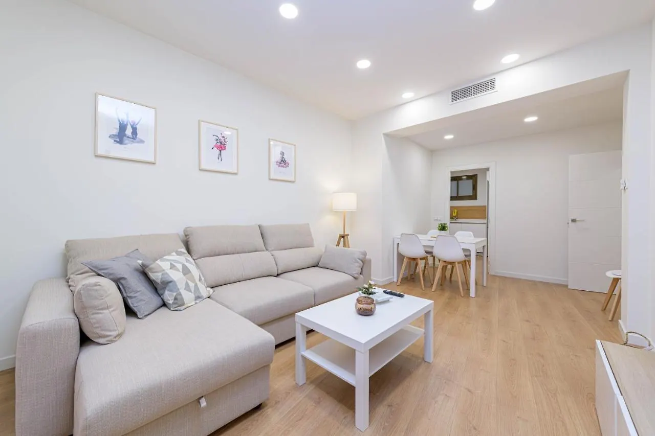 Apartment Wintowinrentals Plaza Del Teatro Malaga Historic Center & Free Parking